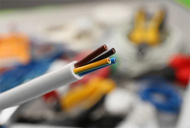 up close visual of electrical wiring